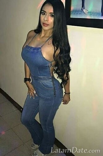 Brenda, 24